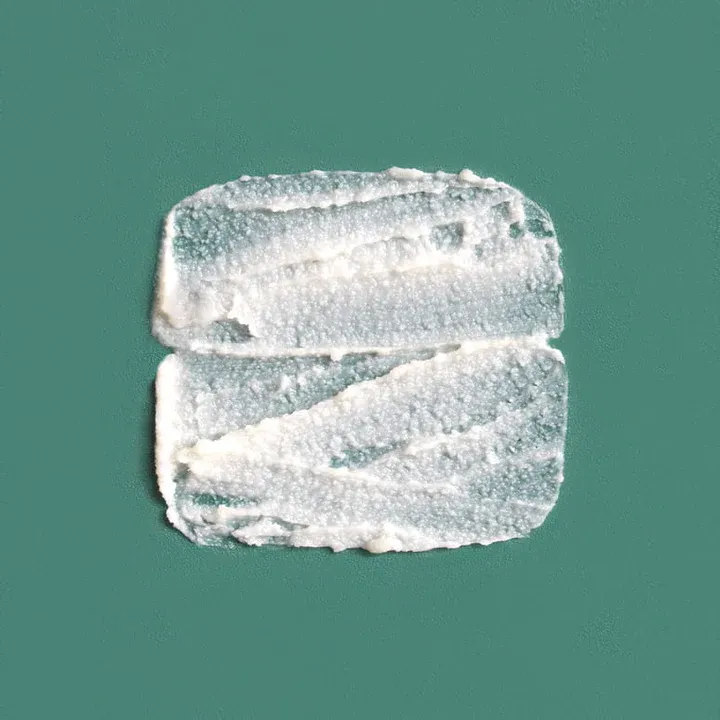 974ae5_b4387a955caa4b519ee5b35e89edd82f~mv2 Baume Miracle CBD