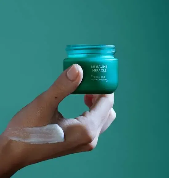 974ae5_eb53fb20439847cba4aceb306a2b199a~mv2 Baume Miracle CBD
